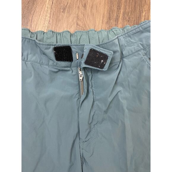 VTG Men Lululemon elastic waist 11" Inseam nylon performance hiking shorts 36 - Picture 3 of 7